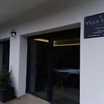 Villa-stern