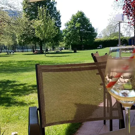 Villa-stern Frühstückspension 4*