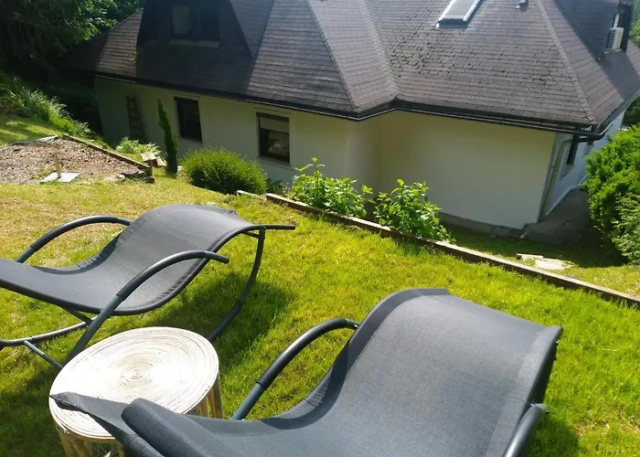 Villa-stern 4* קיוטשכן אם סי