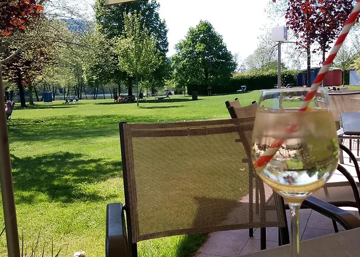 Villa-stern לינה וארוחת בוקר 4*