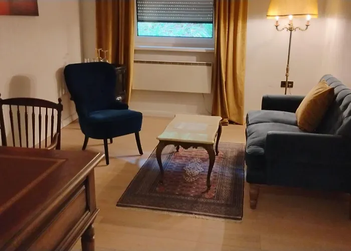 לינה וארוחת בוקר Villa-stern